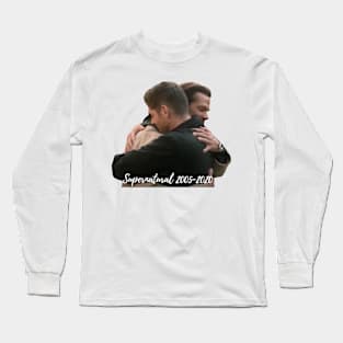 supernatural 2005-2020 sam and dean last hug scene in heaven supernatural finale Long Sleeve T-Shirt